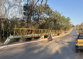 SEMOB interdita ponte sobre o córrego Moinho no Jardim Imperial por risco estrutural