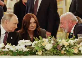 Putin diz a Lula que reunião com Trump foi positiva