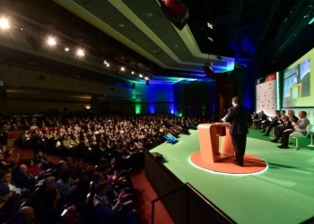 Brasil reforça protagonismo global no agronegócio em congresso da Abag