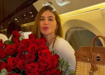 Virgínia Fonseca recebe novo buquê de rosas e gera especulações: ‘Amo receber’