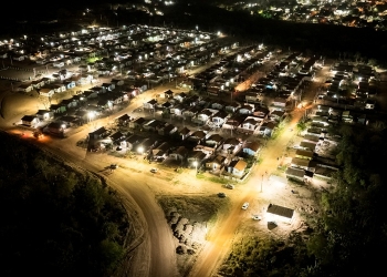 Bairro Jonas Pinheiro III recebe 52 novos pontos de iluminação pública
