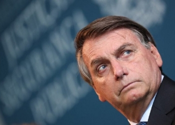 Defesa de Bolsonaro pede fim da prisão domiciliar ao STF