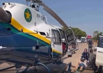 Idosa cai de telhado e é resgatada pelo helicóptero do Ciopaer; veja vídeo