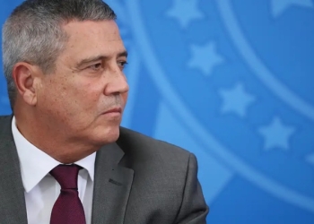 Em parecer ao STF, PGR defende que Braga Netto deve continuar preso