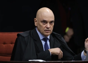 Trama golpista: Moraes vota por manter delação premiada de Mauro Cid