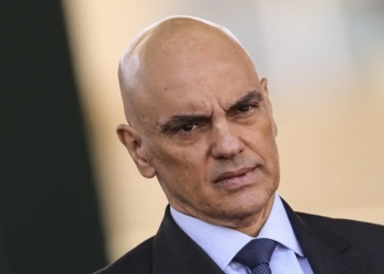 Ministro do STF autoriza Lira a visitar Bolsonaro em Brasília