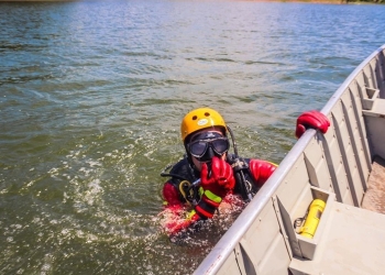 Corpo de Bombeiros resgata corpo de jovem que se afogou no Rio Paraguai