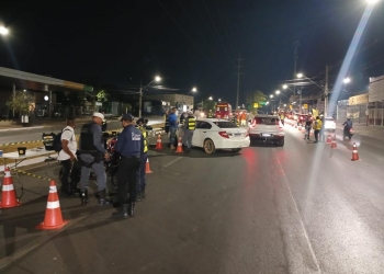 Operação Lei Seca em Cuiabá resulta em nove pessoas presas e 49 veículos removidos
