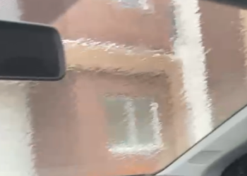 Chuva alivia calor intenso e traz alívio a cuiabanos no fim da tarde deste domingo (14) em Cuiabá