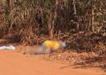 Homem é encontrado morto a tiros e com mãos amarradas em estrada de chão