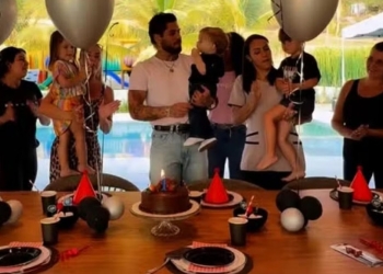Zé Felipe celebra 1º ano de José Leonardo em comemoração intimista: ´Parceirinho’