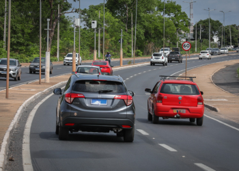 Licenciamento de veículos com placa final 9 deve ser pago até 30 de setembro