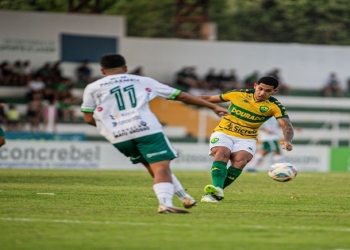 Após aplicar 5 a 0 na ida, Cuiabá recebe o Luverdense pelo jogo de volta da final do Estadual