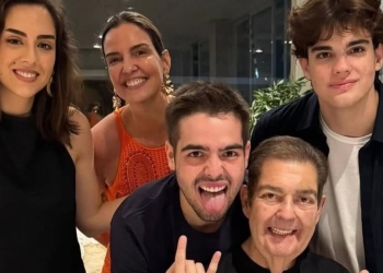 Filho de Faustão exibe foto do pai sorridente em evento de família: ‘Feliz’