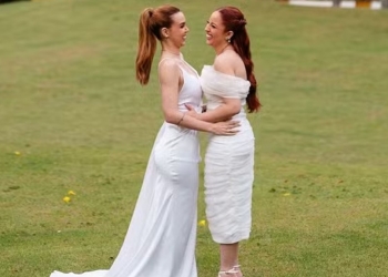 Mari Fernandez e Júlia Ribeiro mostram ensaio pré-casamento: ‘Mais um capítulo’