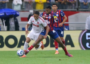 Bahia vence Internacional e se aproxima do G4 do Brasileirão