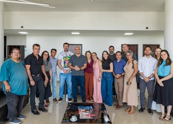 Abilio anuncia medidas para garantir regularização de condomínios no Lavras do Sutil e Minas