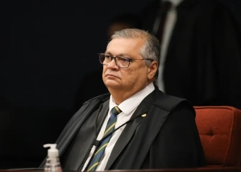 Moraes autoriza investigação para apurar ameaças contra Flávio Dino