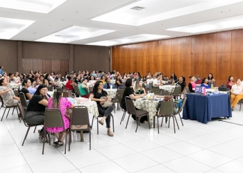 Professores de Cuiabá são qualificados para métodos de aprendizagem com desenhos