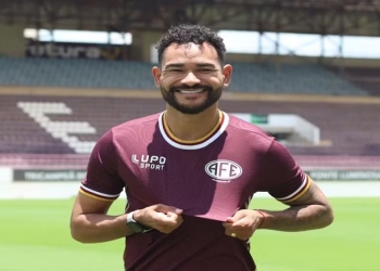 Zagueiro Jackson volta à sua cidade natal e assina contrato com o Mixto para 2026