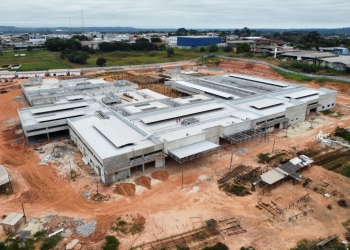 Construção dos Hospitais Regionais avança em Mato Grosso; veja o andamento das obras