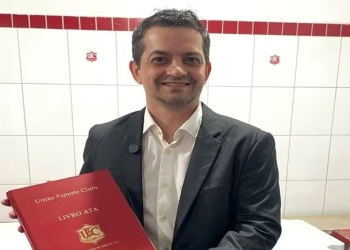 Barrionuevo diz que está de mãos atadas e depende de decisão da CBF para definir rumo de 2026