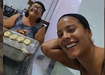 Bella Campos visita Cuiabá e mostra rotina simples ao lado da família: ‘CUIABÁ ❤️’