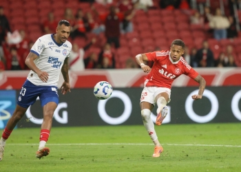 Bahia arranca empate heroico do Internacional no Beira-Rio