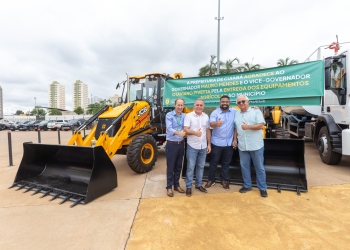 Cuiabá recebe maquinários do governo do Estado Cuiabá para reforçar agricultura familiar
