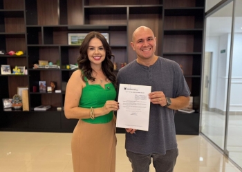 Abilio sanciona lei que proíbe bebidas alcoólicas em festas escolares