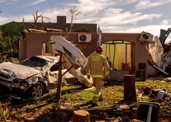 Tornados simultâneos no Sul surpreenderam meteorologistas