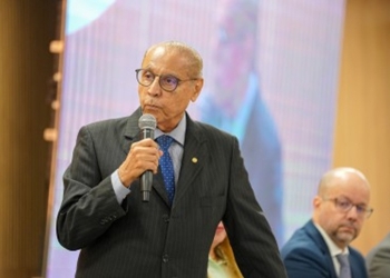 TCE-MT celebra 25 anos da Escola Superior de Contas com palestra e homenagens a personalidades