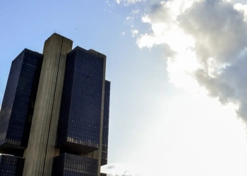 Copom decide nesta quarta se mantém Taxa Selic em 15% ao ano