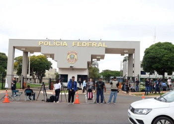 Advogado afirma que recorrerá da decisão que prendeu Bolsonaro