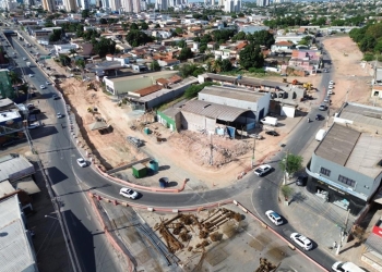 Obras do Complexo Leblon avançam com demolição de imóveis para duplicar Rua Boa Vista