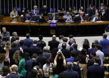 Congresso rejeita 52 vetos ao PL do licenciamento ambiental