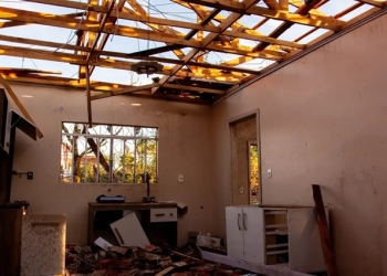 Após tornado, Rio Bonito do Iguaçu começa trabalhos de reconstrução