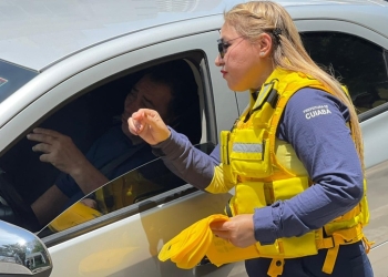 Operação Travessia Segura reforça conscientização no trânsito e aproximação entre Semob e população em Cuiabá