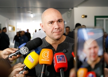 Prefeito anuncia que lotes urbanizados destinados ao Contorno Leste atenderão famílias em áreas de risco