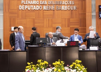 Deputados estaduais aprovam orçamento de 2026 em primeira votação