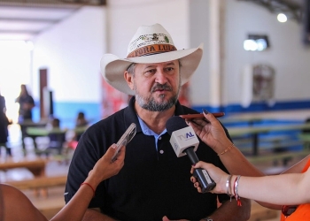 Lei de Cattani proíbe uso de capacete em estabelecimentos de MT; multa chega a R$ 761