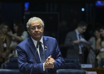 Jayme Campos cobra promulgação imediata da PEC 169/19 para beneficiar professores