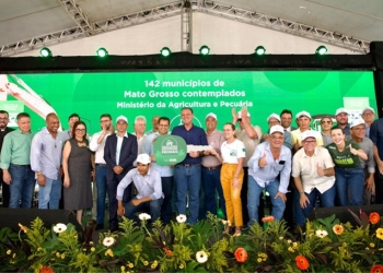 Mais de 500 máquinas do Mapa beneficiam infraestrutura dos municípios mato-grossenses