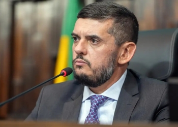 Presidente da Alerj é preso pela PF por vazamento de operação sigilosa