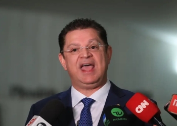 Líder do PL na Câmara dos Deputados nega desvios de verbas