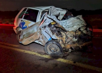 Líder indígena morre em colisão frontal entre carro da prefeitura e bitrem na BR-158