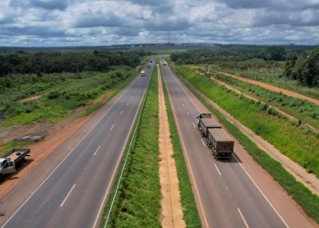 Governo de MT antecipa cronograma e projeta conclusão da duplicação da BR-163 em 2026