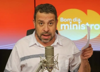 Fim da escala 6×1 deve aumentar produtividade, diz Boulos