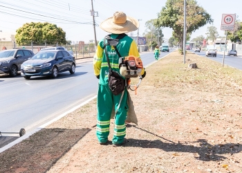 Cuiabá abre processo seletivo simplificado para profissionais da limpeza urbana