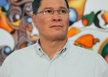 Política não é improviso